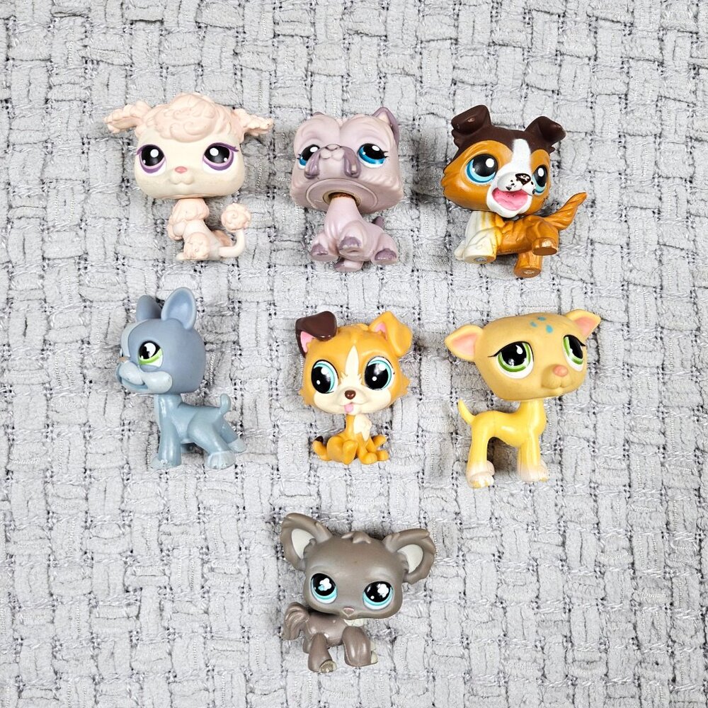 Littlest Pet Shop LPS 7 Piece Dogs Lot #857 #237 #3952 #836 #875 #1201 #390